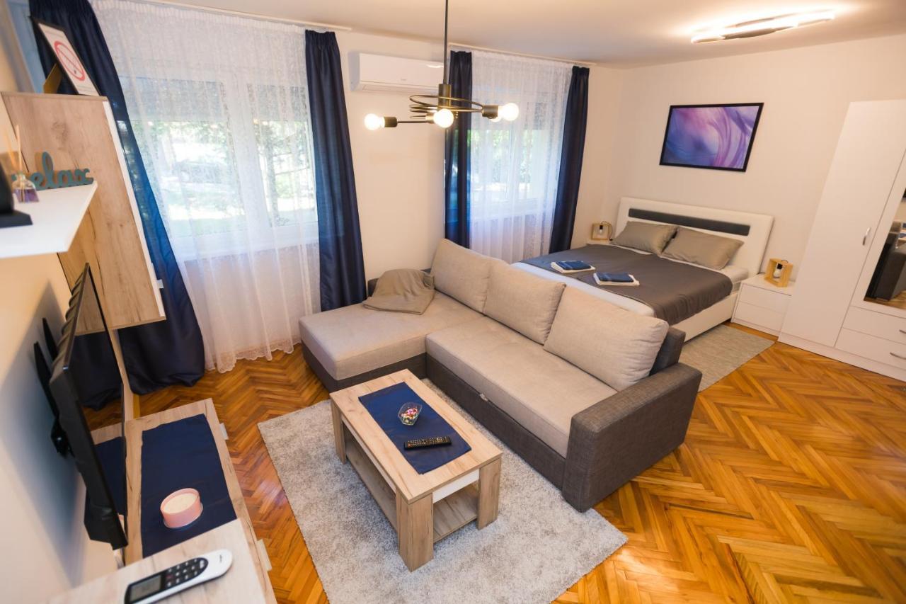 Apartman Studio Blue Subotica Exterior photo